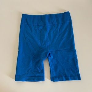 Fabletics ribbed biker shorts